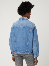 Джинсова куртка Wrangler Jumbo Trucket модель W4Z47335Q Фото