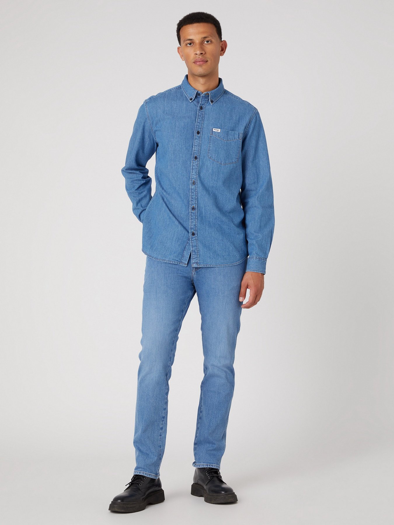 Сорочка повсякденна Wrangler One Pocket Button Down модель W5B15K14V Фото