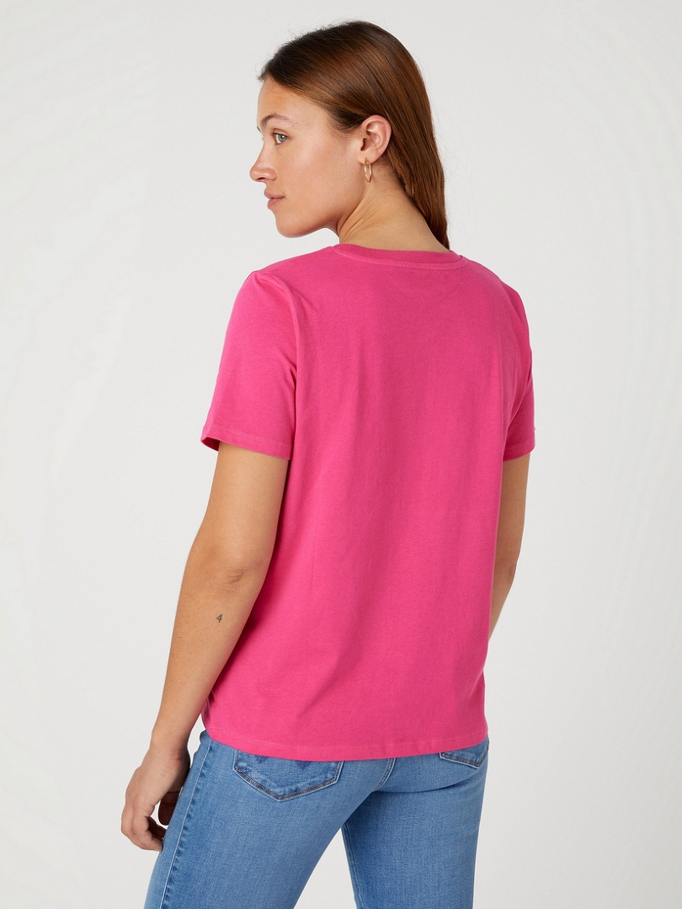 Футболка Wrangler Round Tee модель W7N4D3P62 Фото