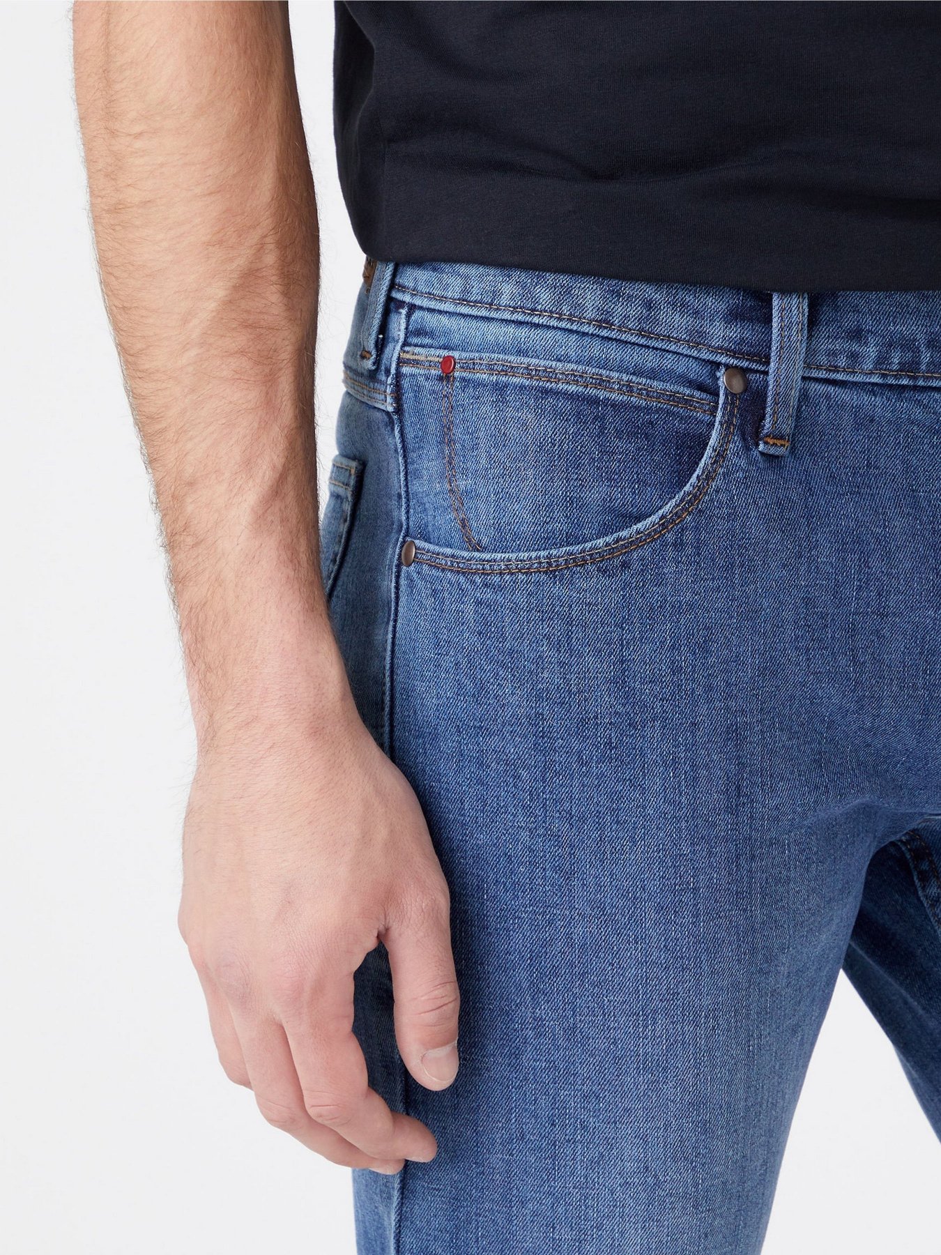 Зауженные джинсы Wrangler модель W10LM614V_32 Фото