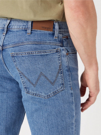Прямые джинсы Wrangler модель W10TAF112_32 Фото