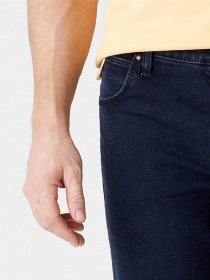 Прямые джинсы Wrangler Straight модель W10TKF097_32 Фото