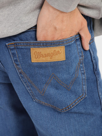 Прямые джинсы Wrangler Texas модель W121AG42A_32 Фото