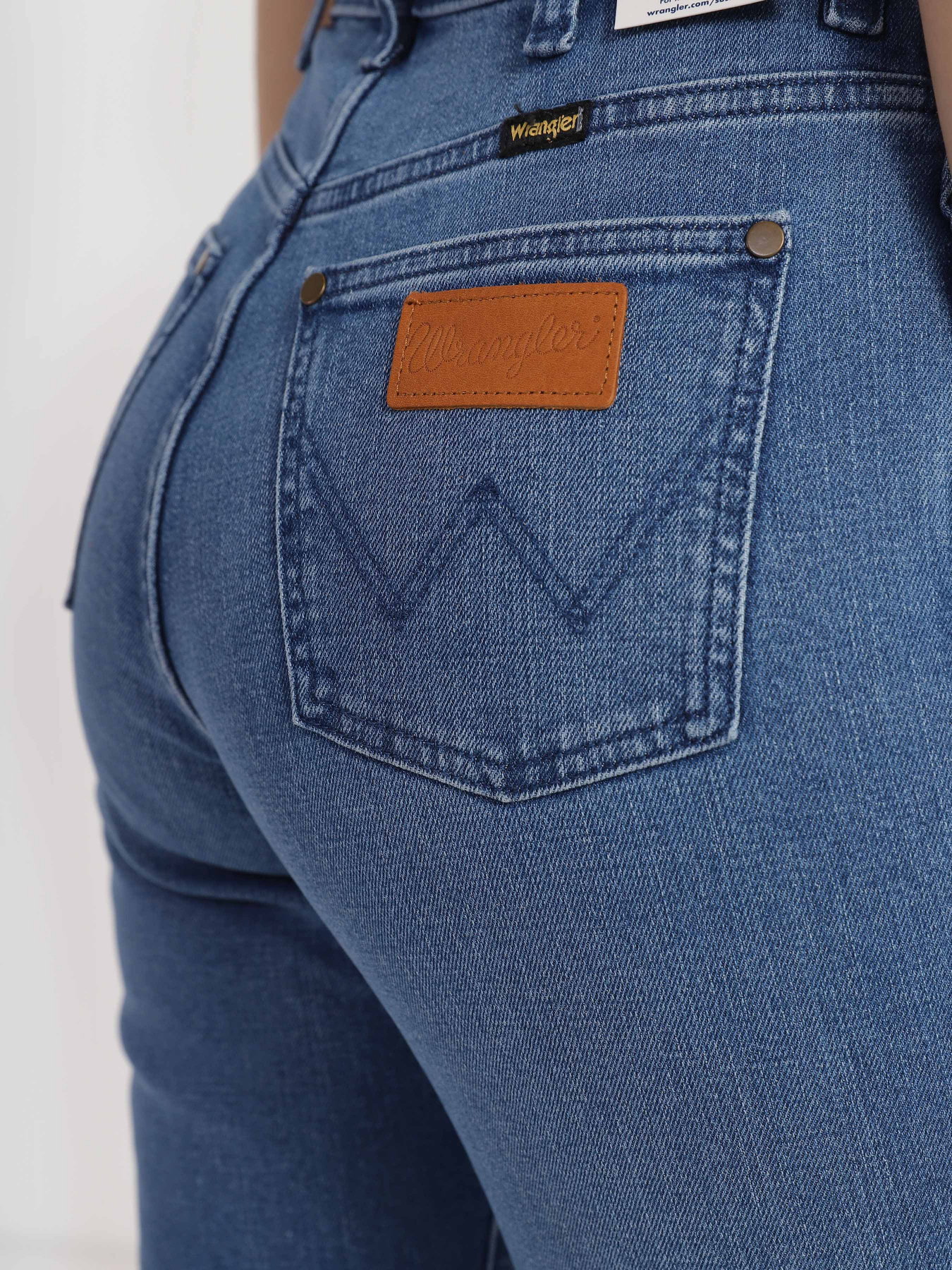Джинси мом Wrangler Mom модель W246HN42M_32 Фото