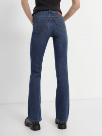 Расклешенные джинсы Wrangler Bootcut модель W28BCK43M_32 Фото