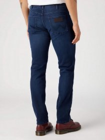 Прямые джинсы Wrangler Greensboro модель 112341408 Фото