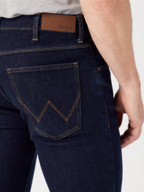Широкі джинси Wrangler Regular модель W10GAG113 Фото