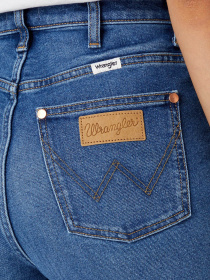 Широкие джинсы Wrangler Wrancher модель W27MYLZ71 Фото