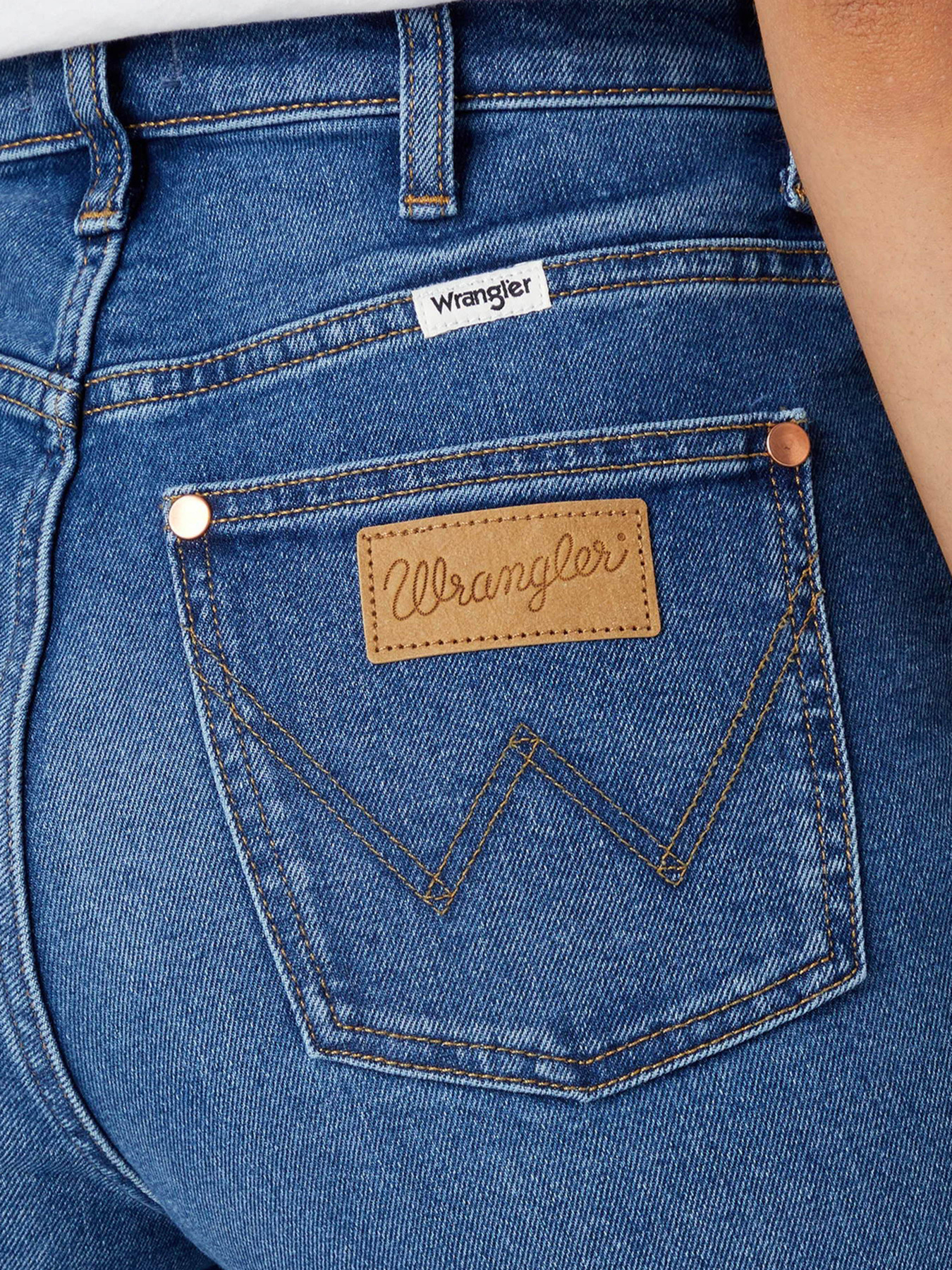 Широкие джинсы Wrangler Wrancher модель W27MYLZ71 Широкие джинсы Wrangler Wrancher модель W27MYLZ71 Фото