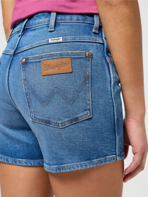 Шорти джинсові Wrangler Boyfriend модель 112351037 Фото