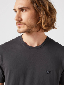 Футболка Wrangler Sign Off модель 112351320 Фото