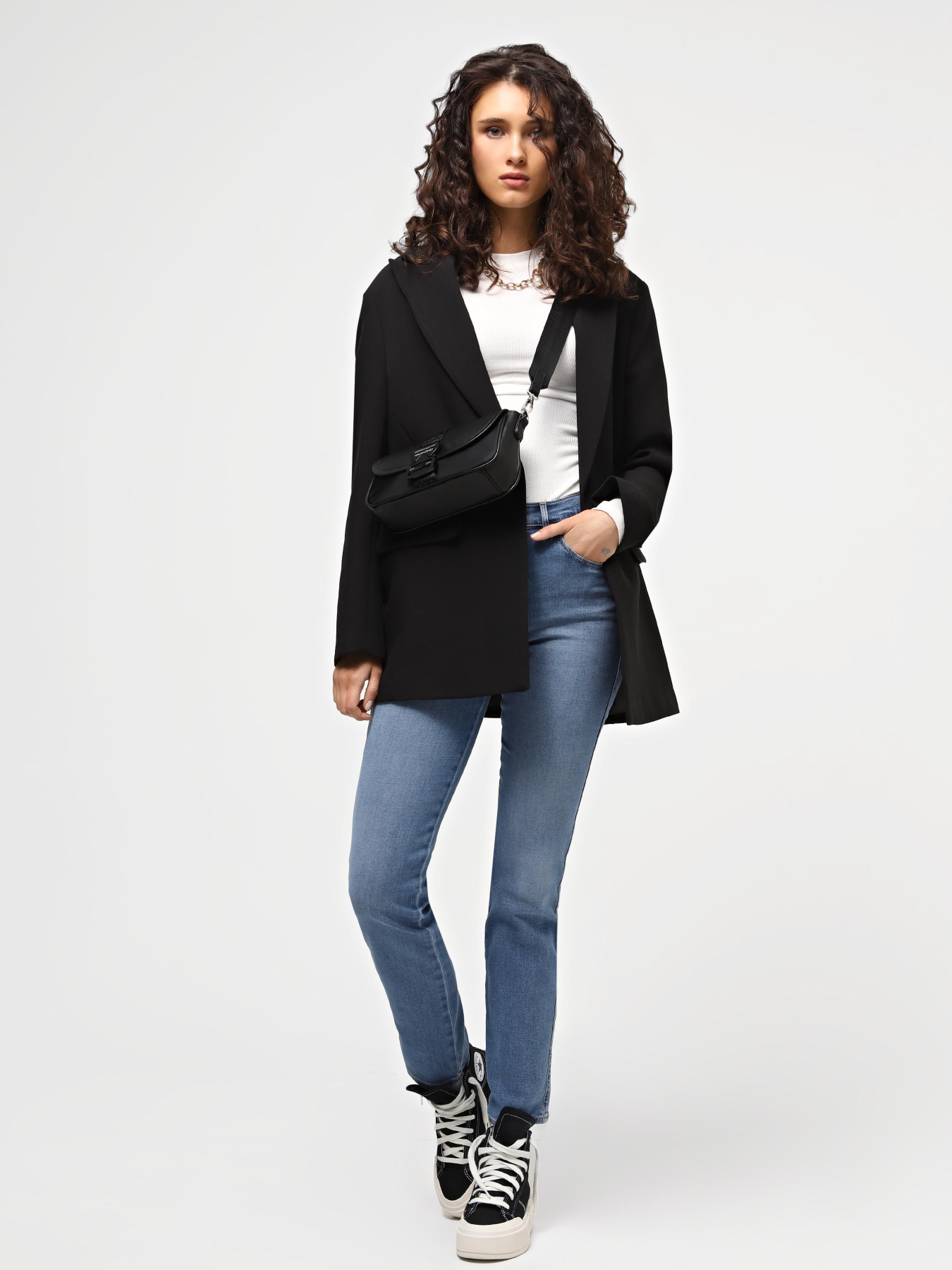 Скинни джинсы Wrangler Slim модель W26LCY37M Фото