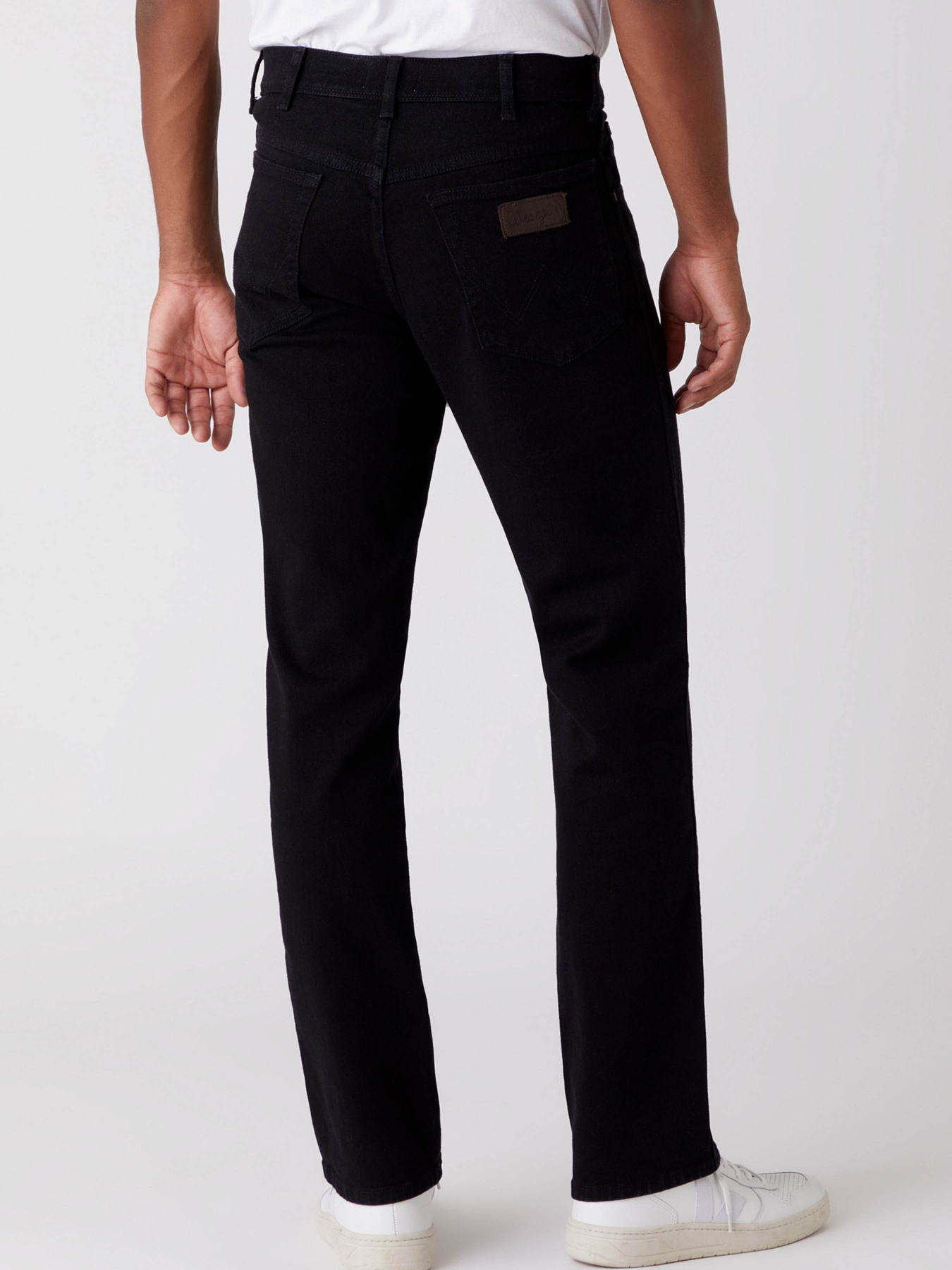 Прямые джинсы Wrangler модель W12109004 Фото