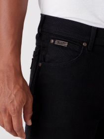 Прямые джинсы Wrangler модель W12109004 Фото