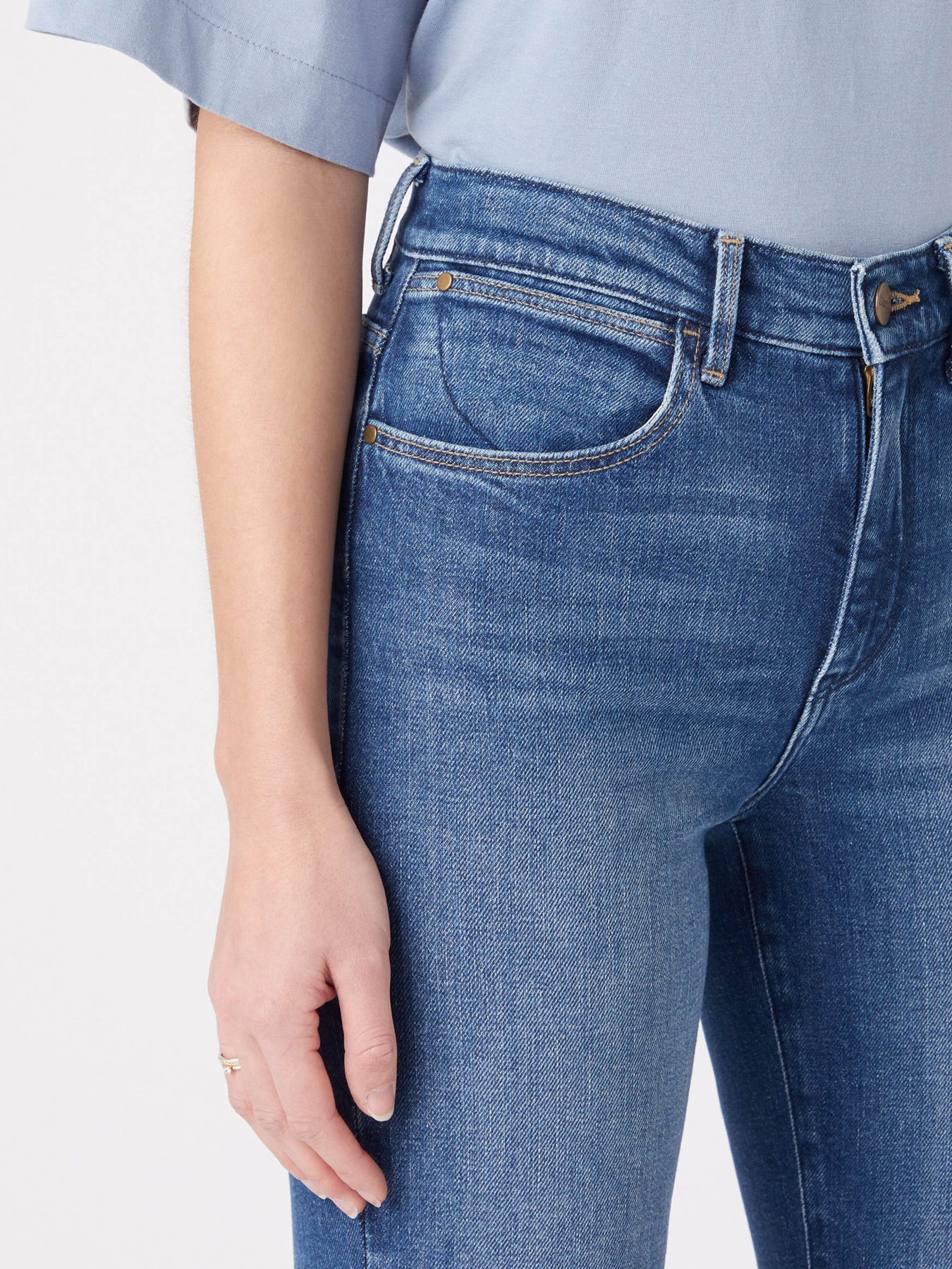 Прямі джинси Wrangler модель W26RJX386 Фото