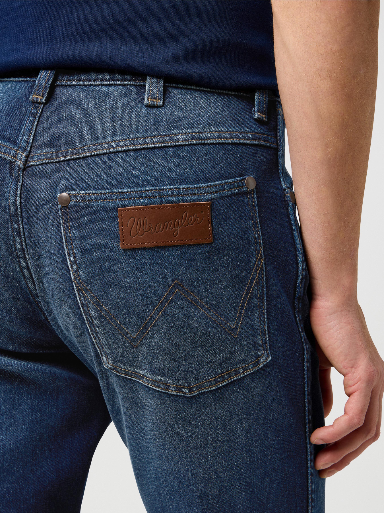 Джинси Wrangler модель 112370922 Фото
