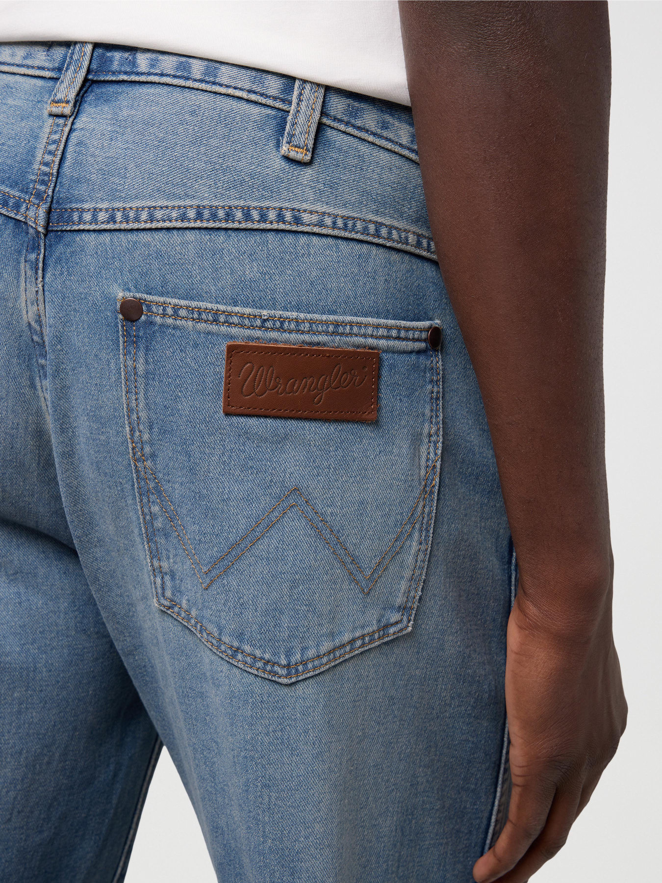 Широкие джинсы Wrangler модель 112371019 Фото