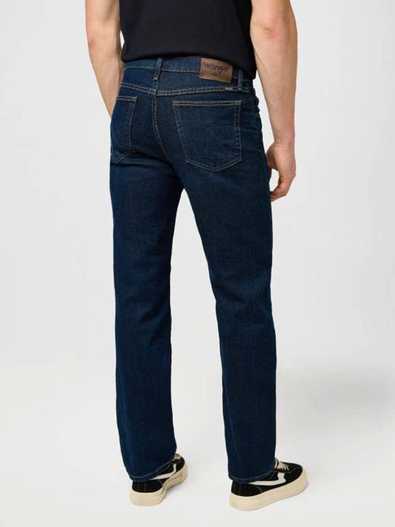 Wrangler 112352956 модель 112352956 Wrangler 112352956 модель 112352956 Фото