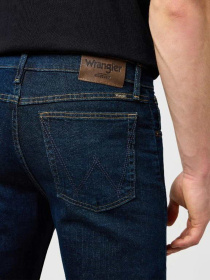 Wrangler 112352956 модель 112352956 Wrangler 112352956 модель 112352956 Фото