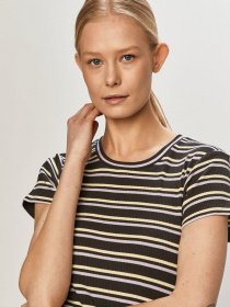 Футболки и поло Wrangler модель W7S3DGXV6 Фото