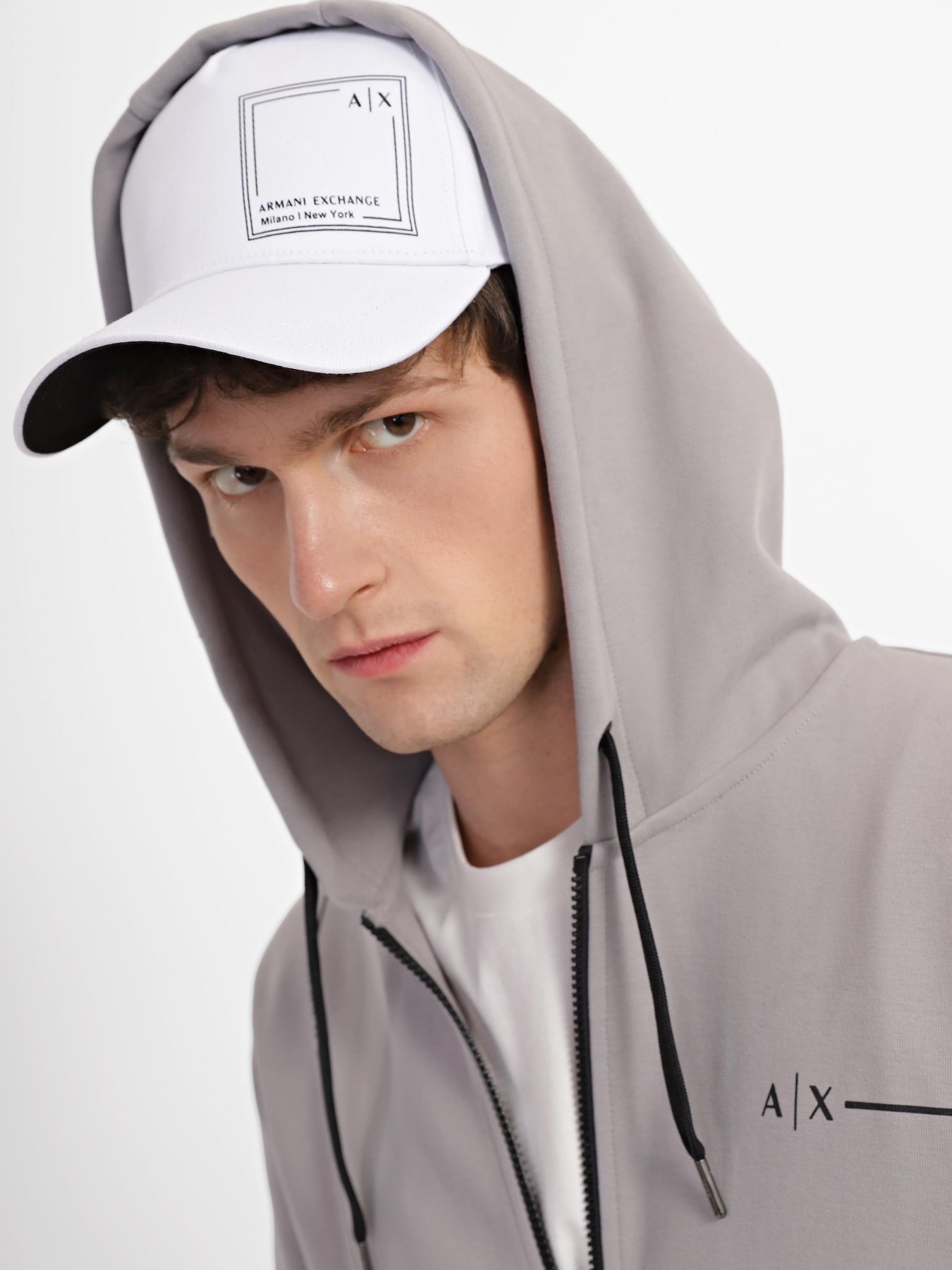 Кепка Armani Exchange модель 954201-3R100-00010 Фото