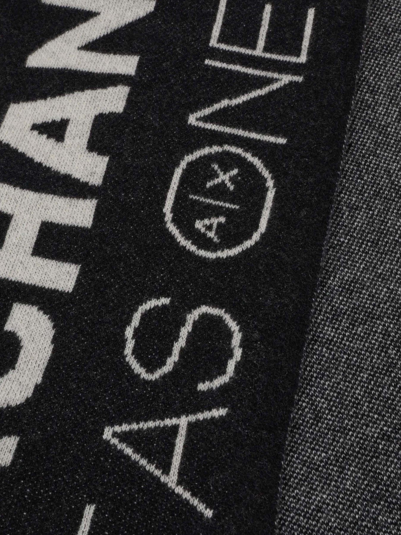 Шарф Armani Exchange модель 954602-3F300-00121 Фото