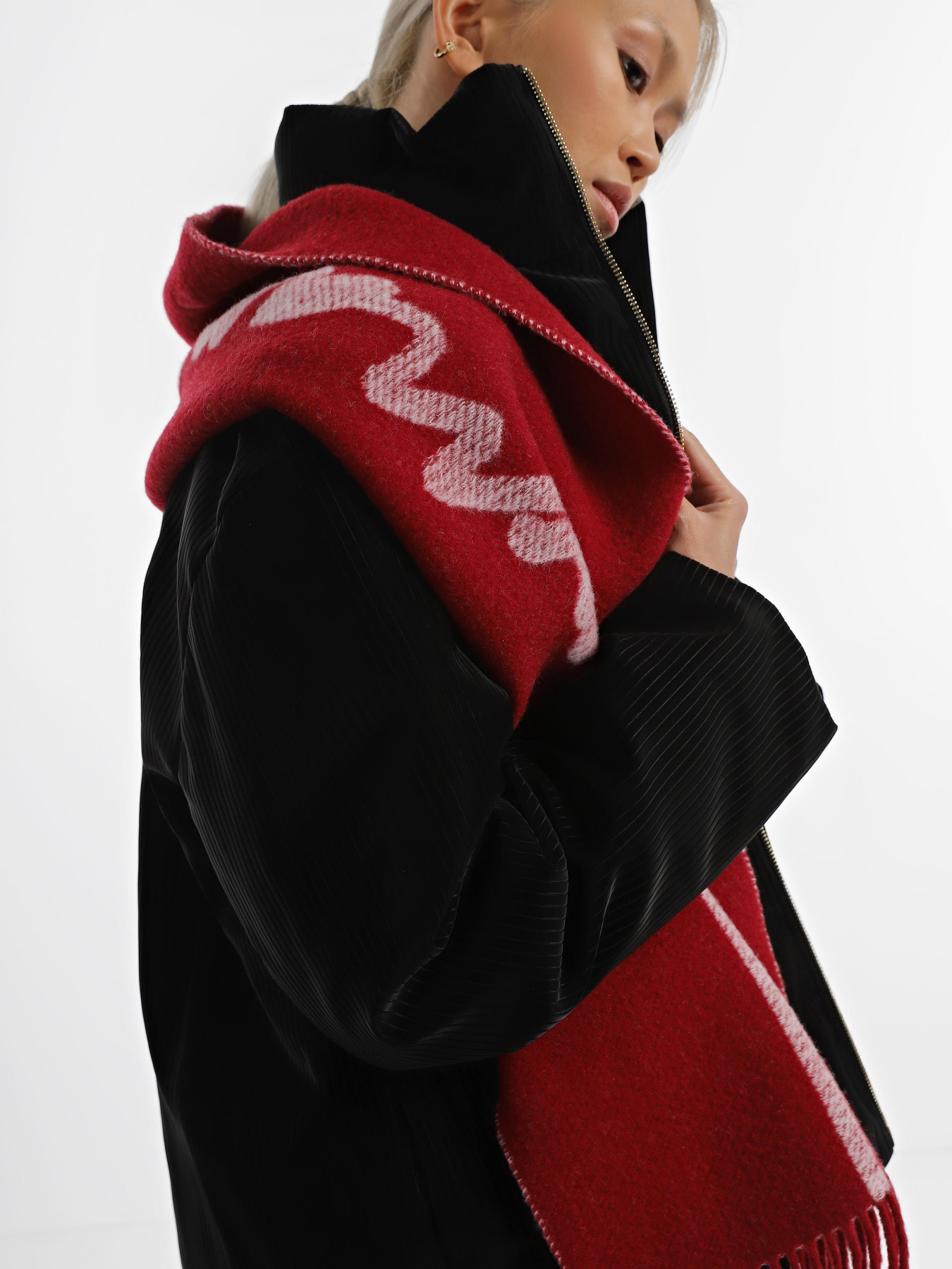 Шарф Armani Exchange модель 944303-3F153-23075 Фото