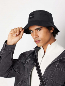 Панама Armani Exchange модель 954705-3F118-00020 Фото