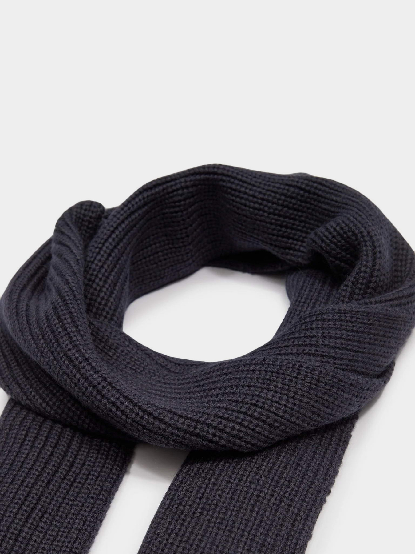 Шарф Armani Exchange модель 954616-3F307-00035 Фото