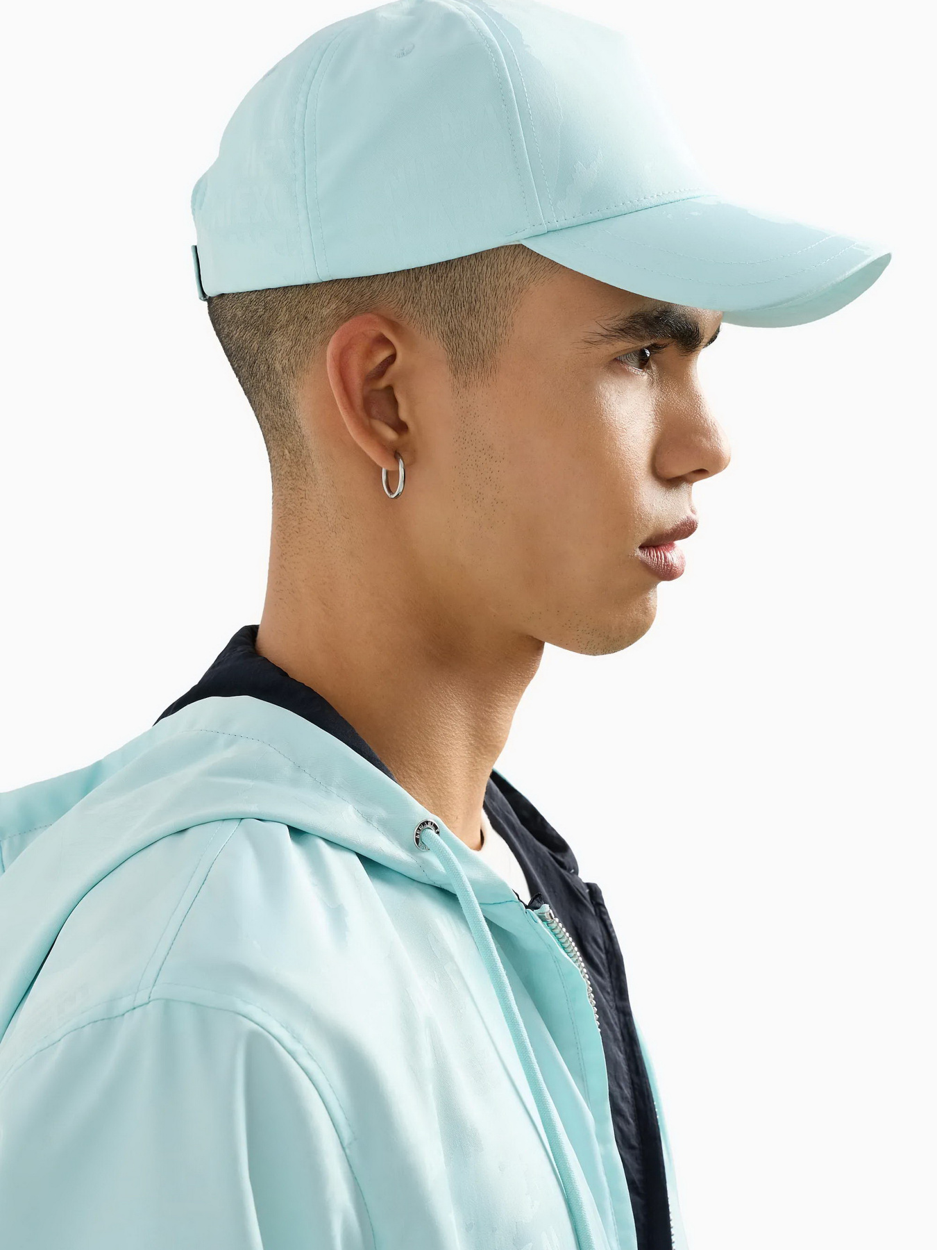 Кепка Armani Exchange модель 954201-4R100-16130 Фото