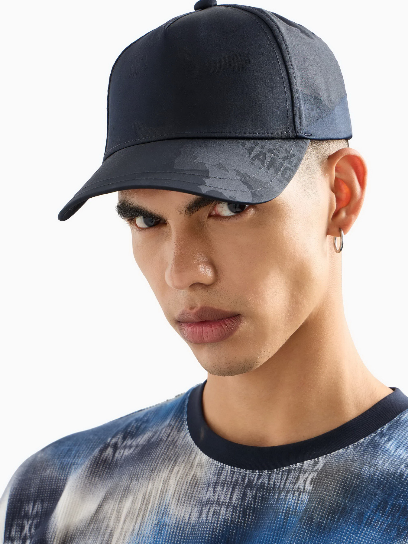 Кепка Armani Exchange модель 954201-4R100-57636 Фото