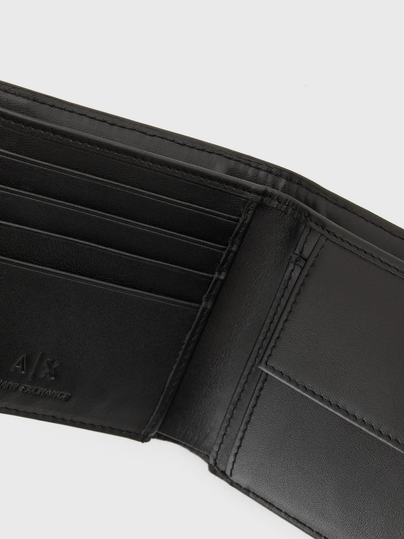 Кошелек Armani Exchange модель 958098-CC831-19921 Фото