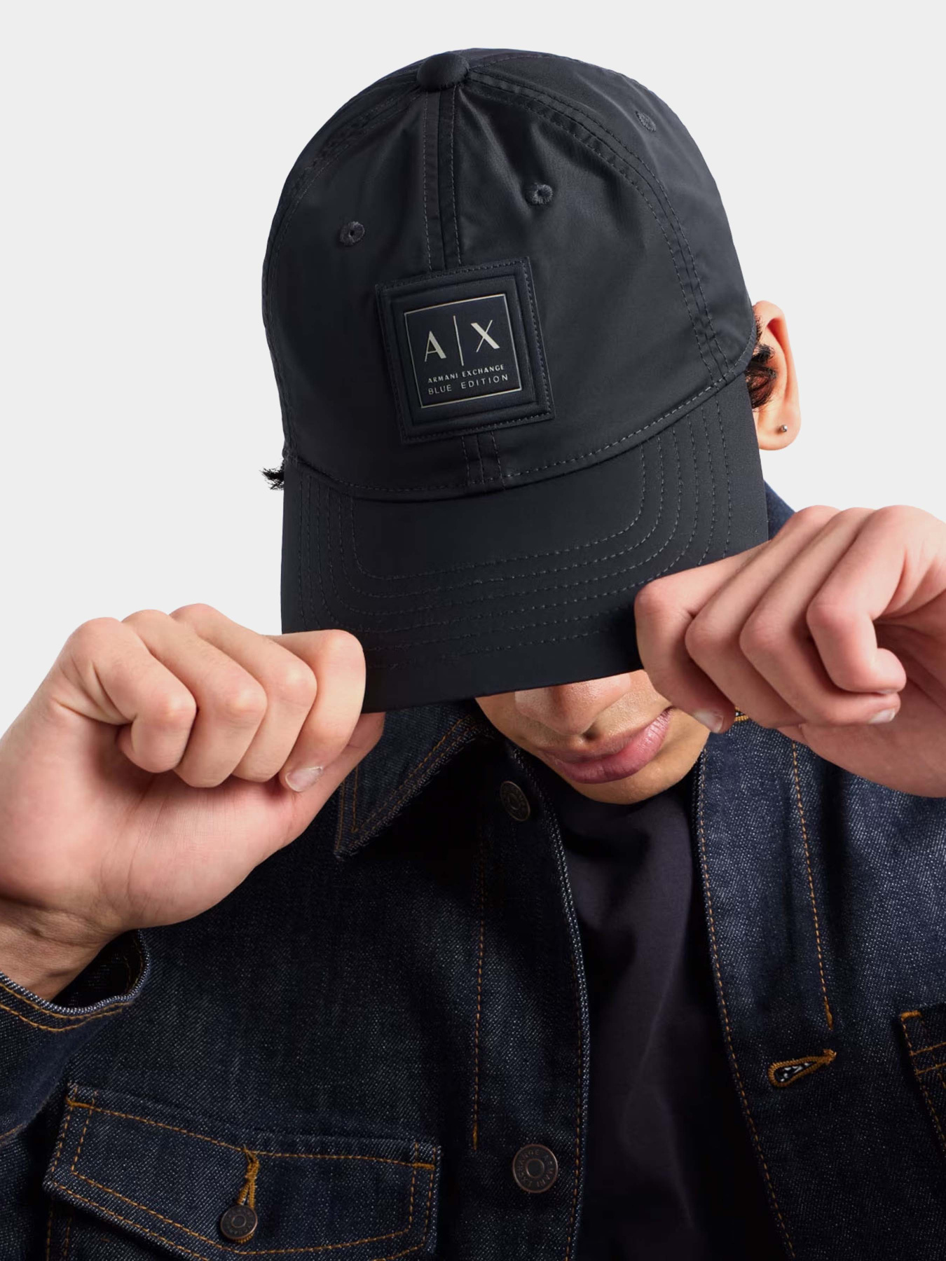 Кепка Armani Exchange модель XM000795-AF12283-UB101 Фото