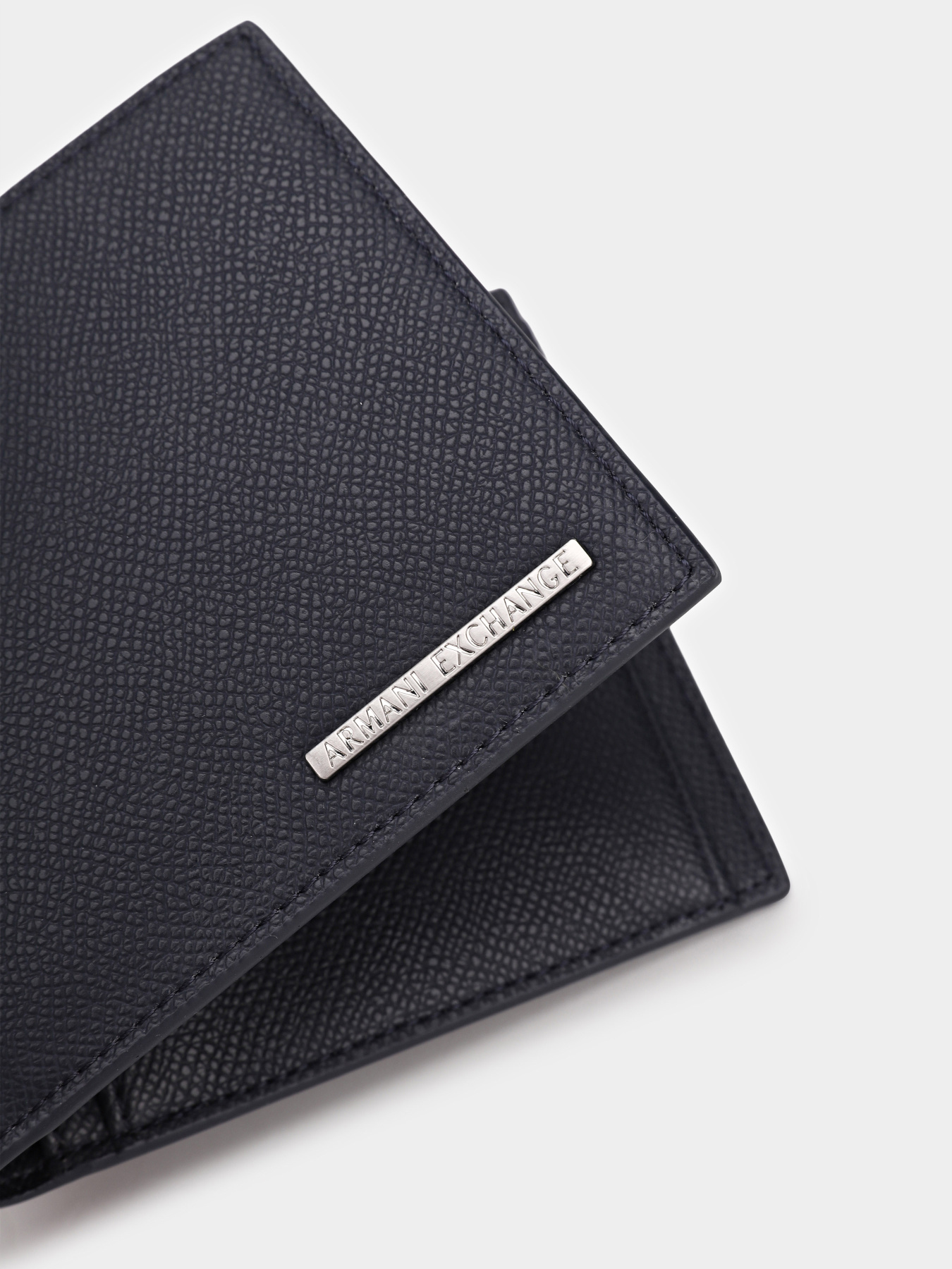 Гаманець Armani Exchange модель XM000167-AF19931-UB100 Фото