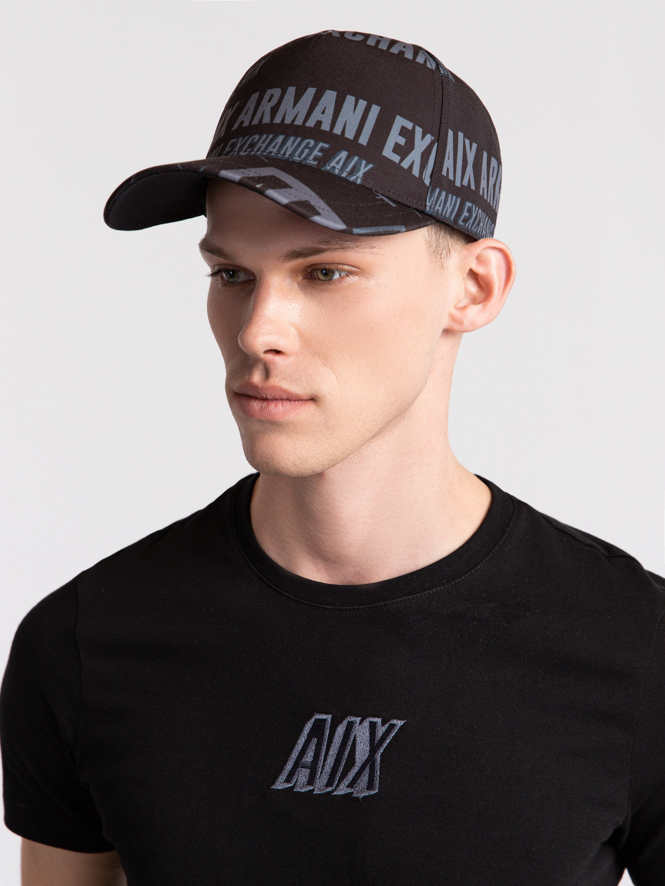 Кепка Armani Exchange модель 954202-1P101-03421 Фото