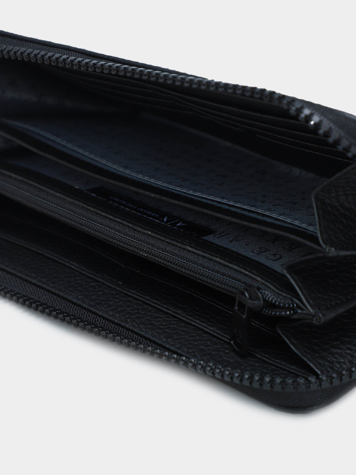 Гаманець Armani Exchange модель 958409-1P012-00020 Фото