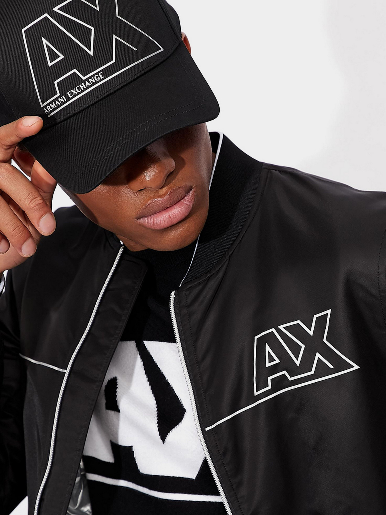 Кепка Armani Exchange модель 954202-1A101-00020 Фото