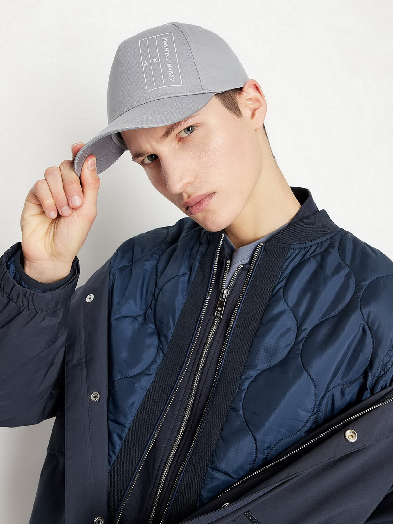 Кепка Armani Exchange модель 954202-2R102-21641 Фото