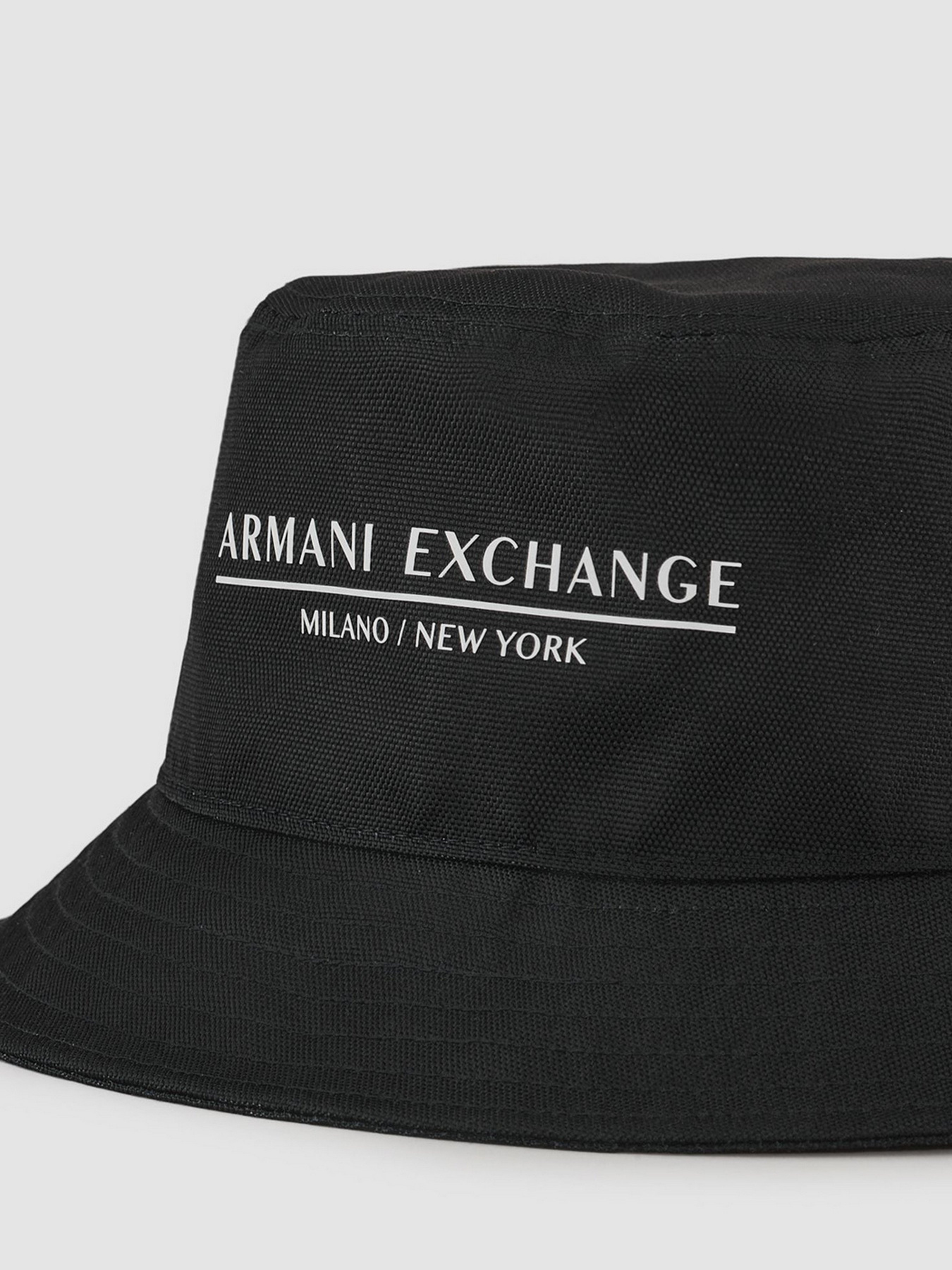 Панама Armani Exchange модель 954700-2R125-00020 Панама Armani Exchange модель 954700-2R125-00020 Фото