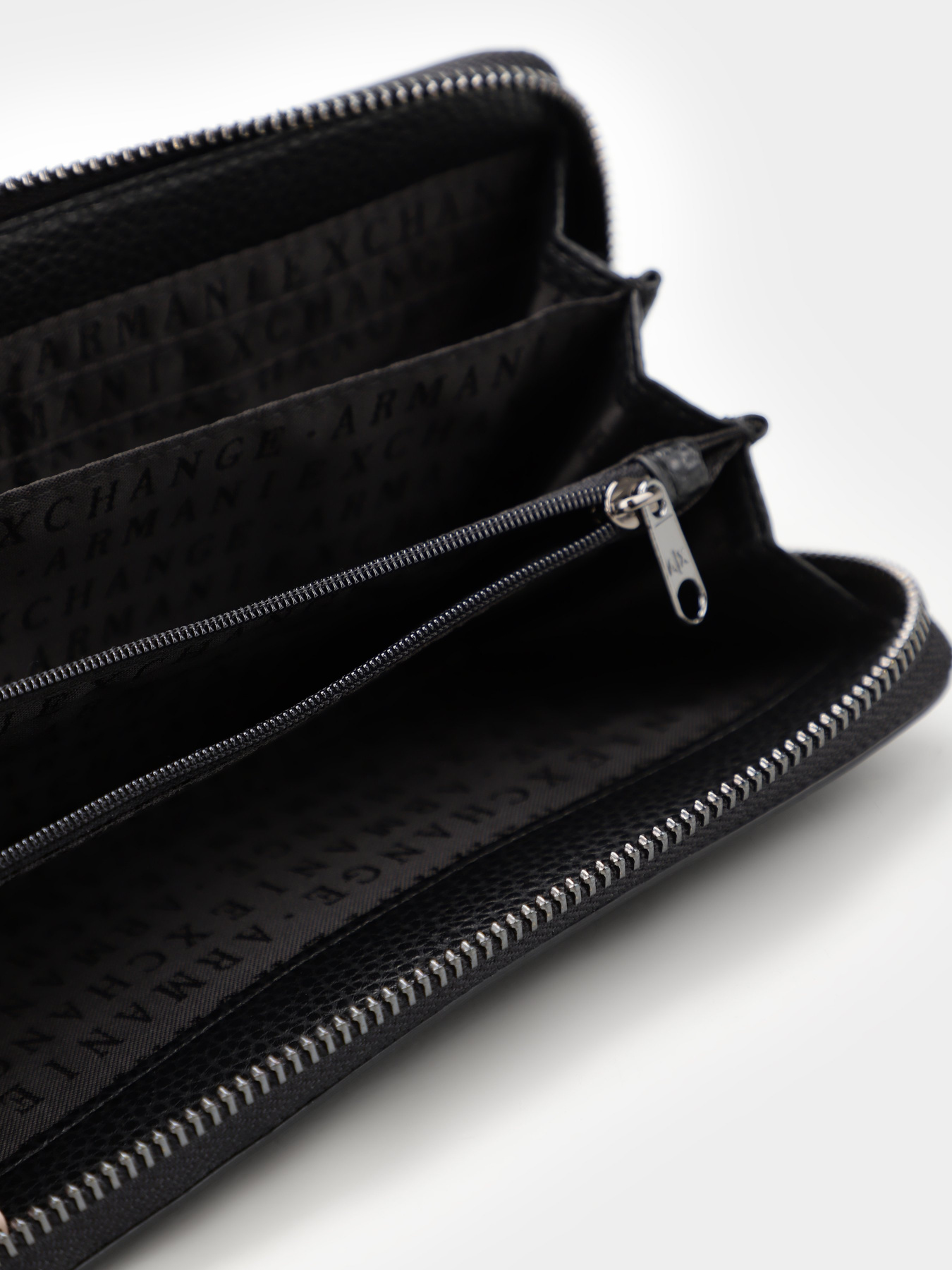 Гаманець Armani Exchange модель 948451-2F755-00020 Фото