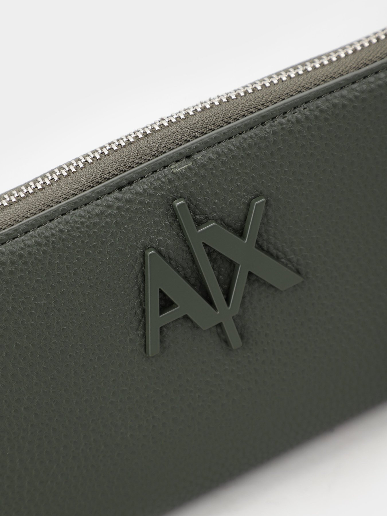 Кошелек Armani Exchange модель 948451-2F755-00187 Кошелек Armani Exchange модель 948451-2F755-00187 Фото