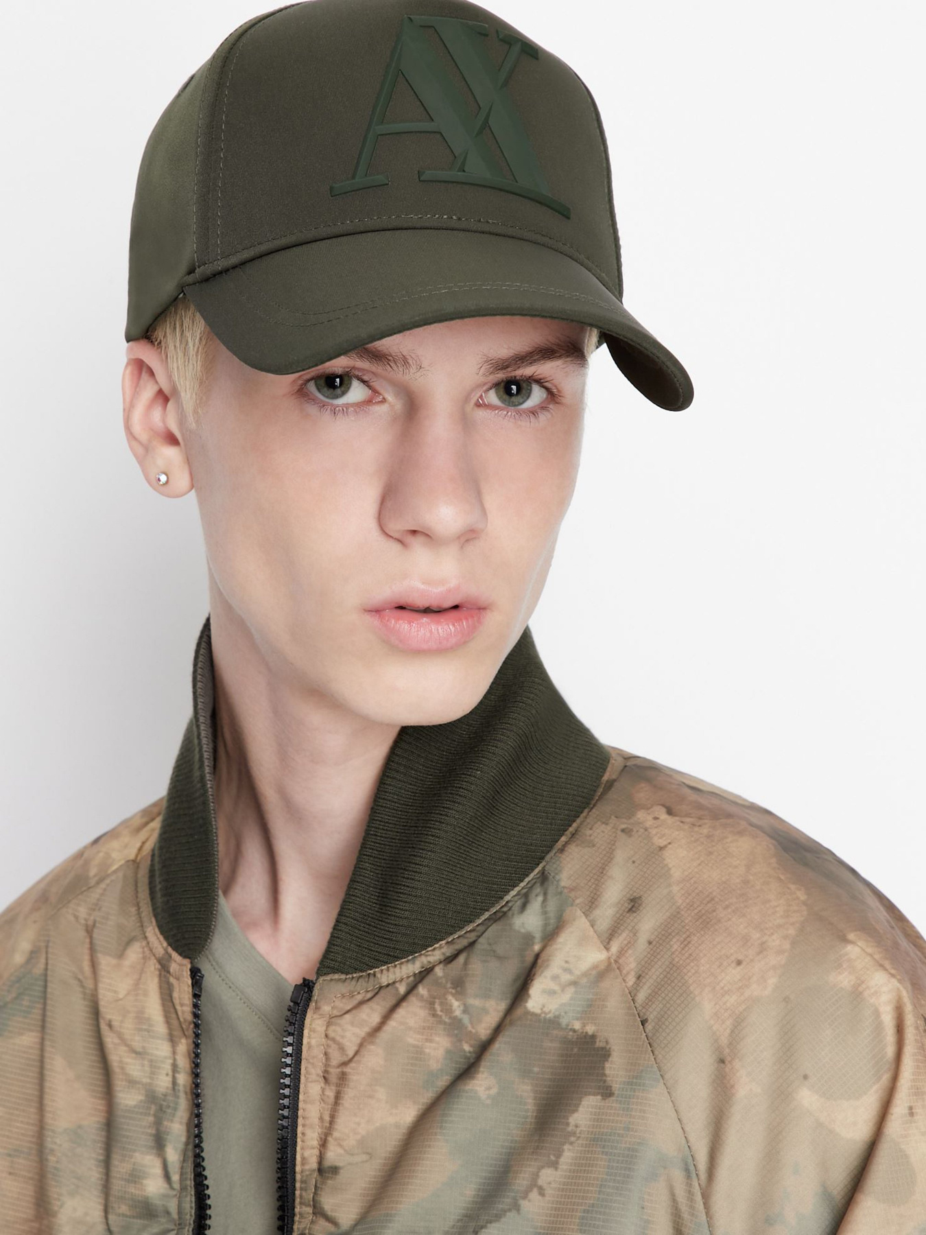 Кепка Armani Exchange модель 954079-CC518-26044 Фото