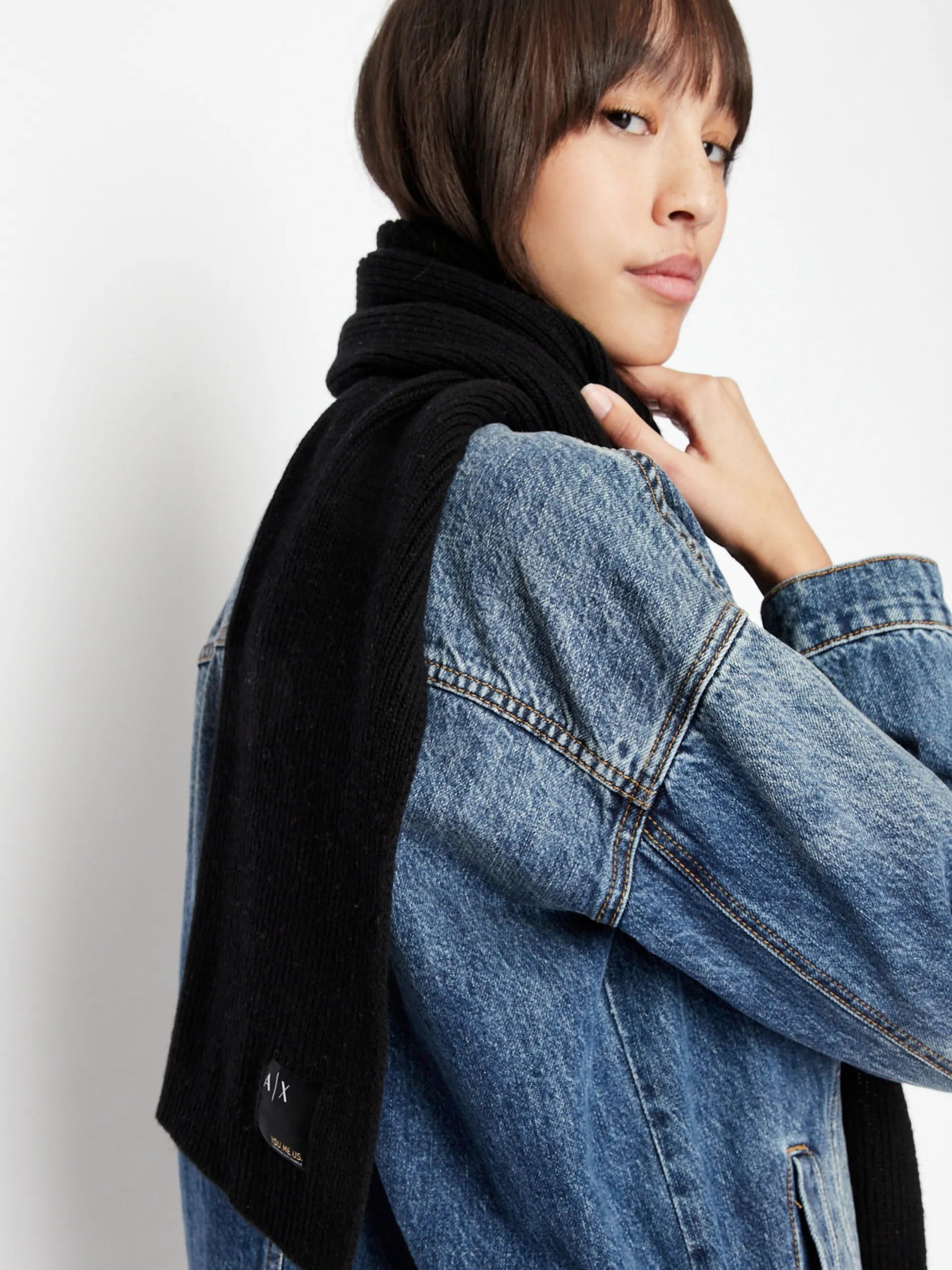 Шарф Armani Exchange модель 944601-2F301-00020 Шарф Armani Exchange модель 944601-2F301-00020 Фото