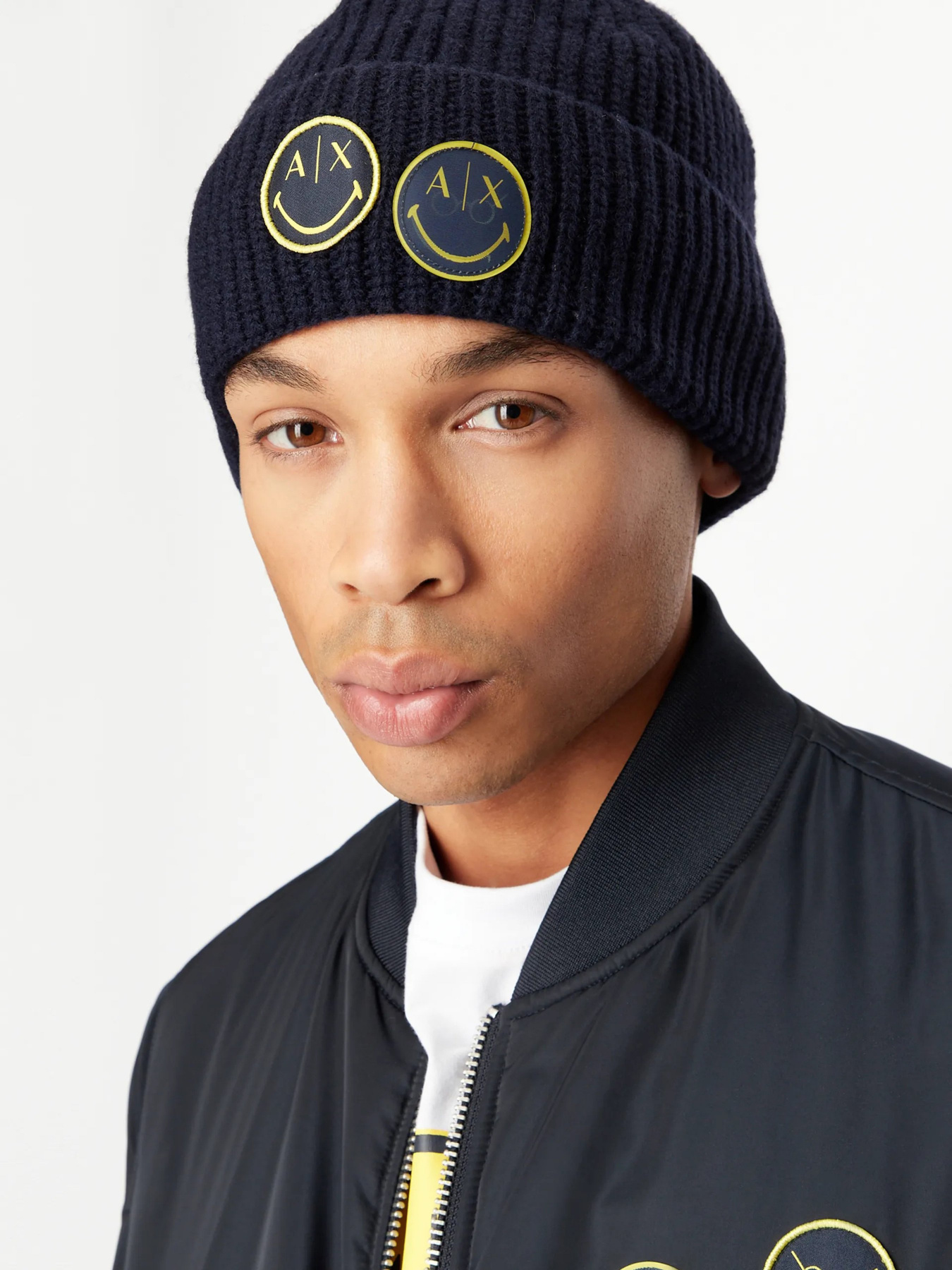 Шапка Armani Exchange модель 954667-2F303-00035 Фото