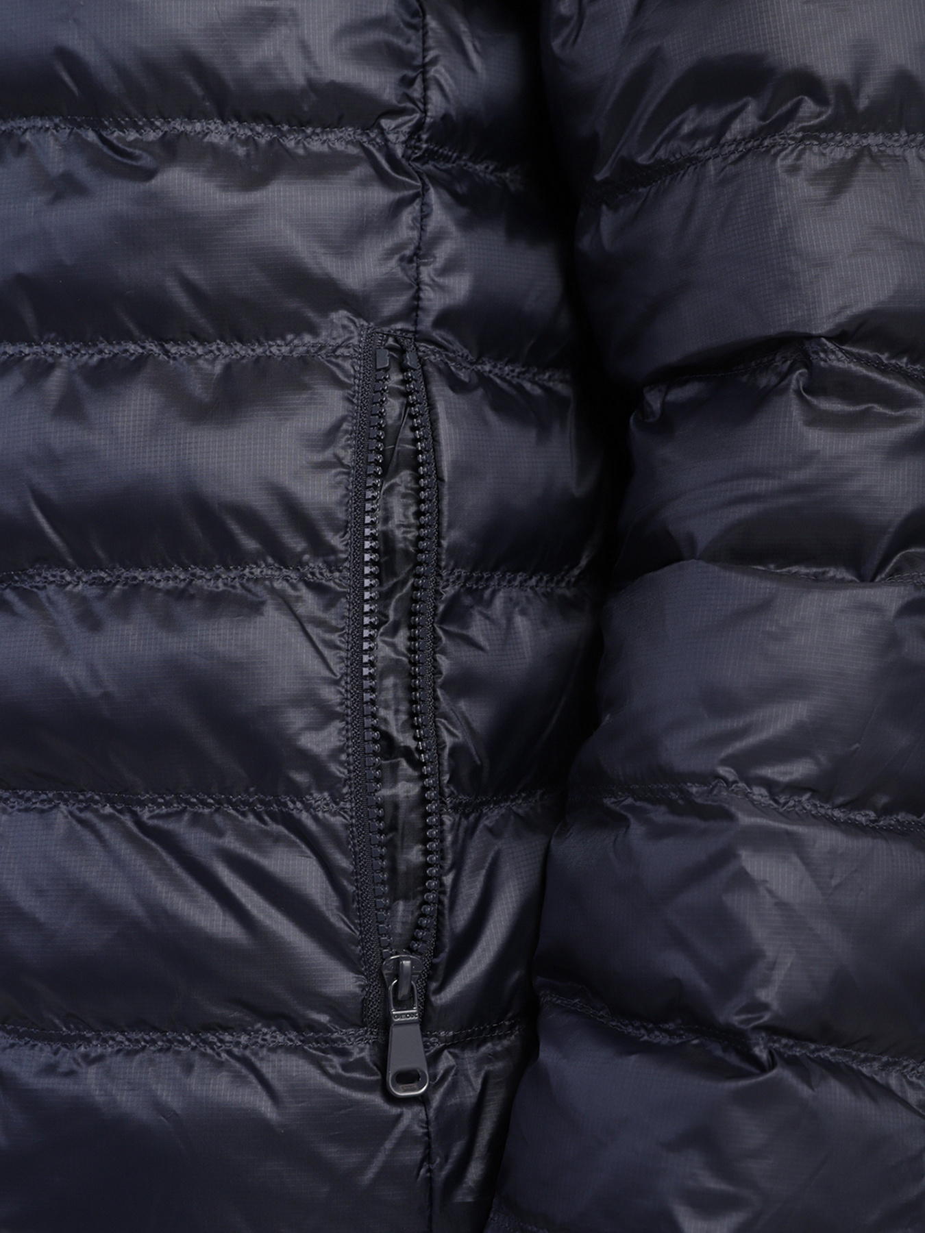 Демісезонна куртка Geox Dennie модель M1428Z-T2683-F4491 Фото