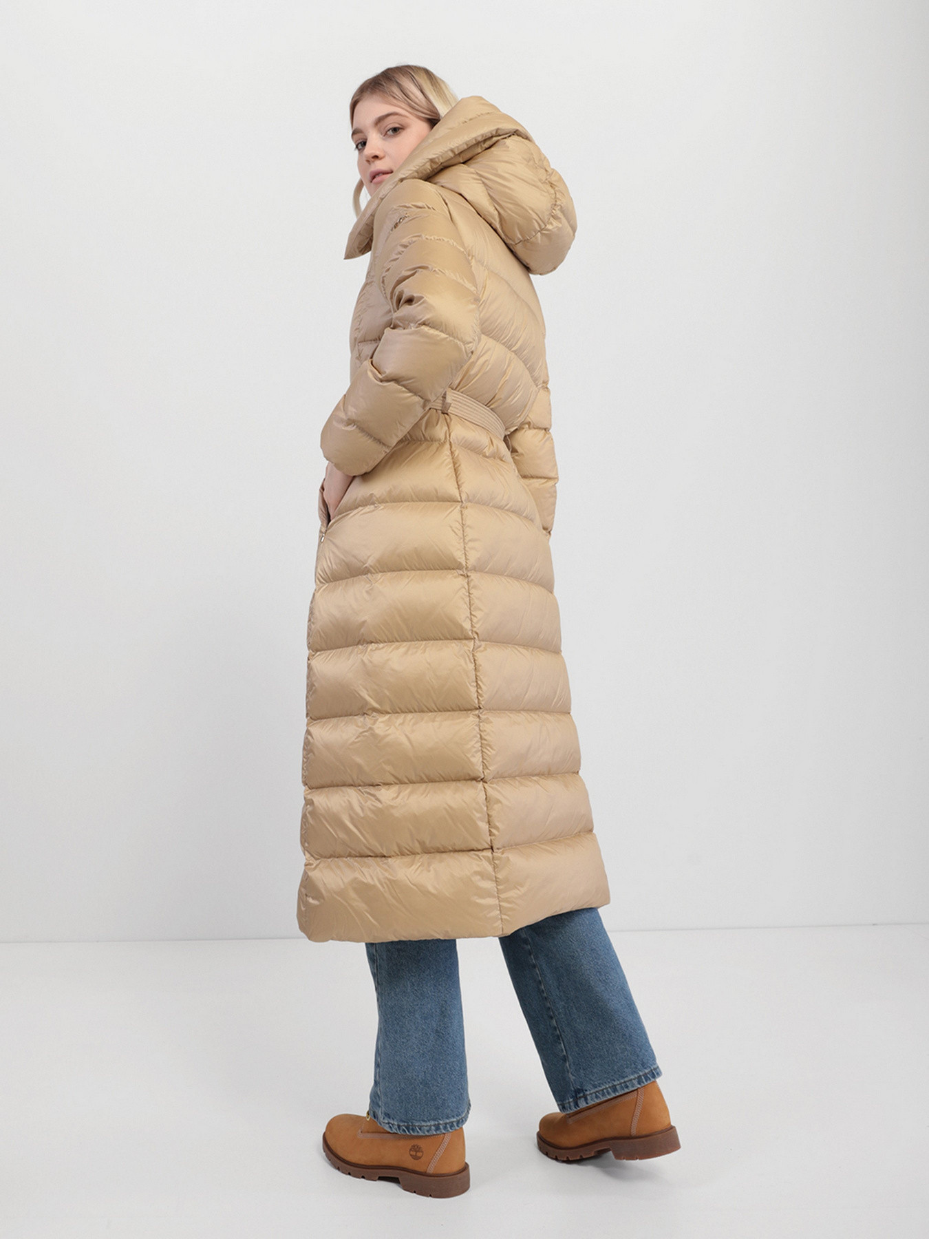 Пуховик Geox модель W1426J-T2562-F5152 Фото