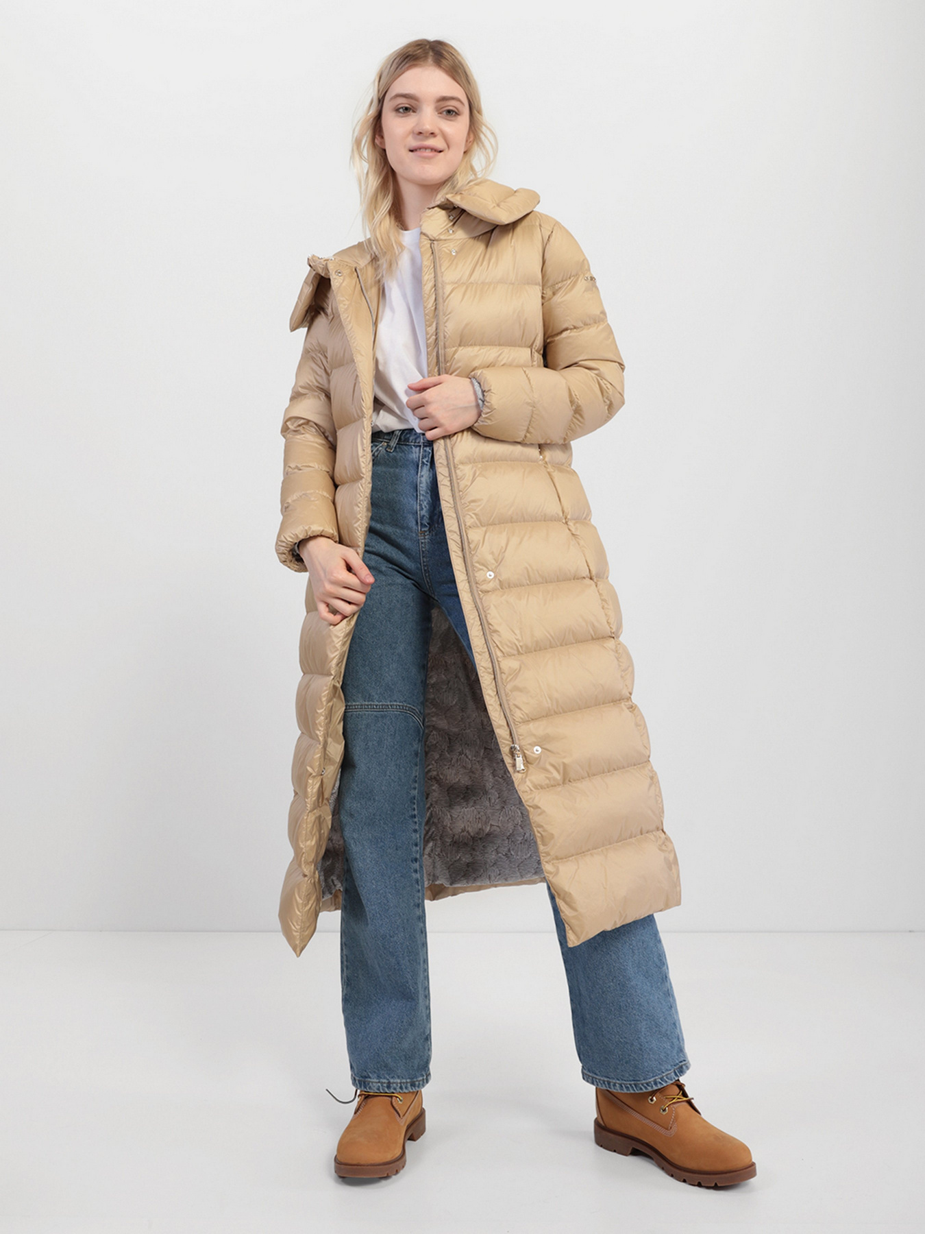 Пуховик Geox модель W1426J-T2562-F5152 Фото