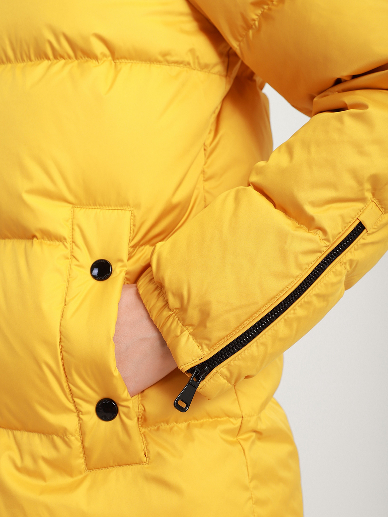 Пуховик Geox Camei модель W1426N-T2884-F2121 Фото