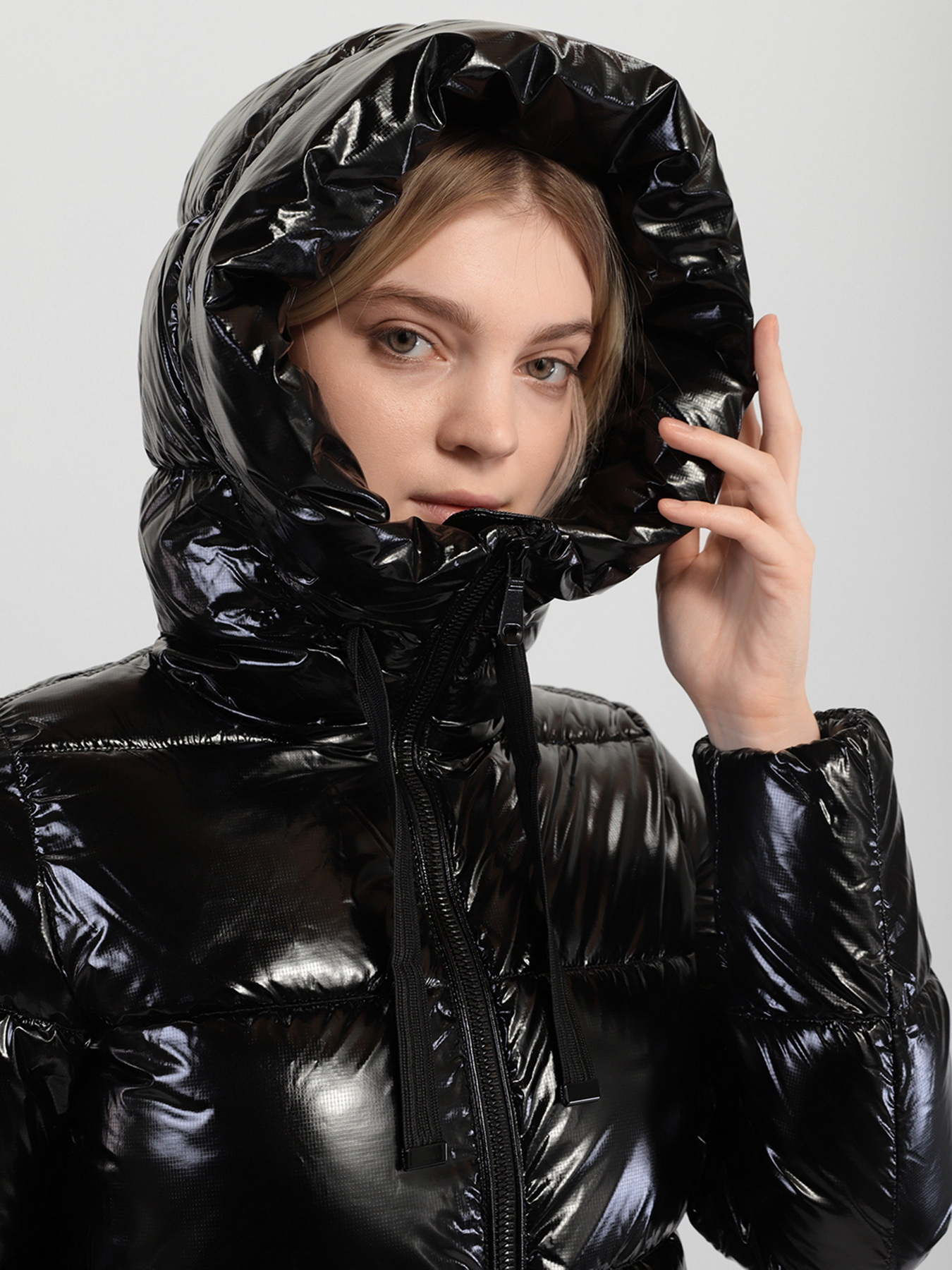 Пуховик Geox Emalse модель W1428Q-T2886-F9000 Пуховик Geox Emalse модель W1428Q-T2886-F9000 Фото