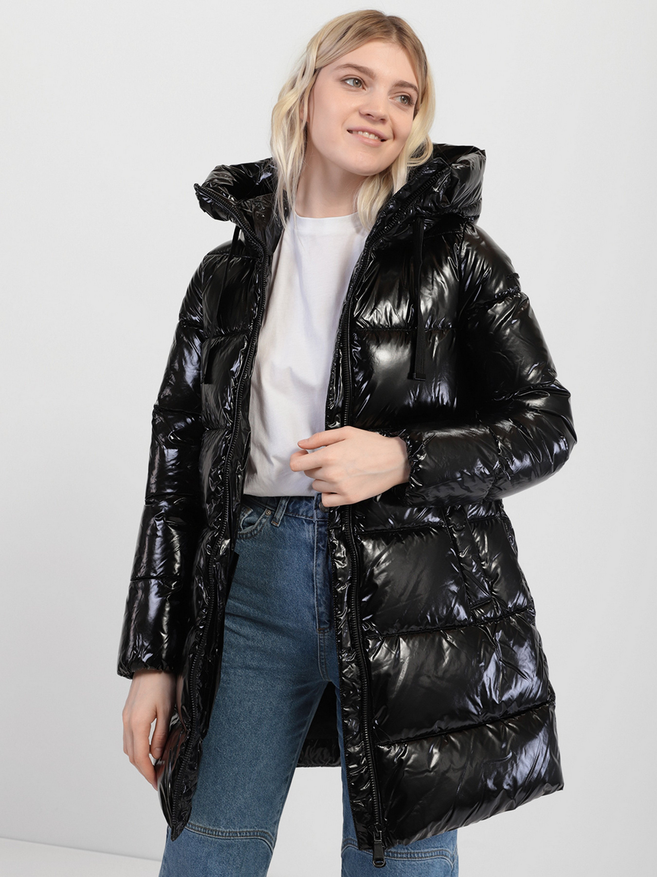 Пуховик Geox Emalse модель W1428Q-T2886-F9000 Пуховик Geox Emalse модель W1428Q-T2886-F9000 Фото